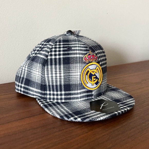 Real Madrid Adjustable Snapback Hat Plaid Navy White Official Licensed New Tags - Picture 4 of 10
